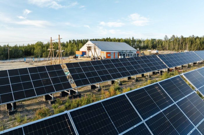 «Хевел» построил новый энергокомплекс с накопителем электроэнергии мощностью 8,3 МВт для обеспечения надежного энергоснабжения поселка Сангар Кобяйского улуса Республики Саха (Якутия)